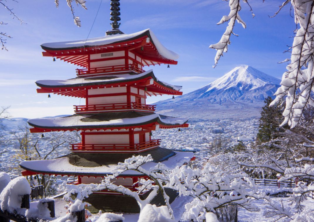 Mount Fuji Chureito Pagoda in winter