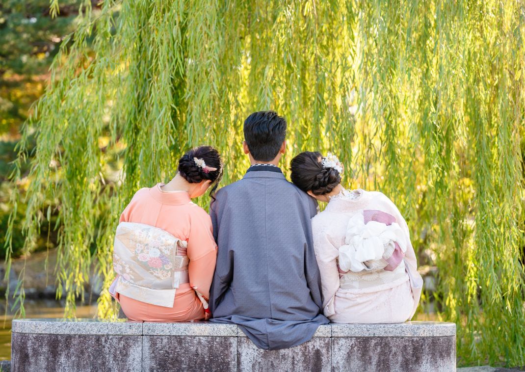 famille portant un kimono japonais