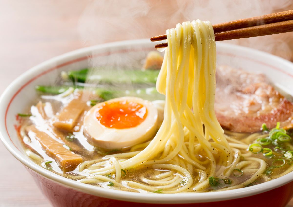 Ramen au bouillon de soja, Japon