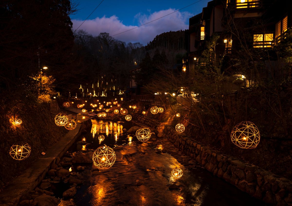 Kurokawa Onsen de nuit, Kumamoto, Japon