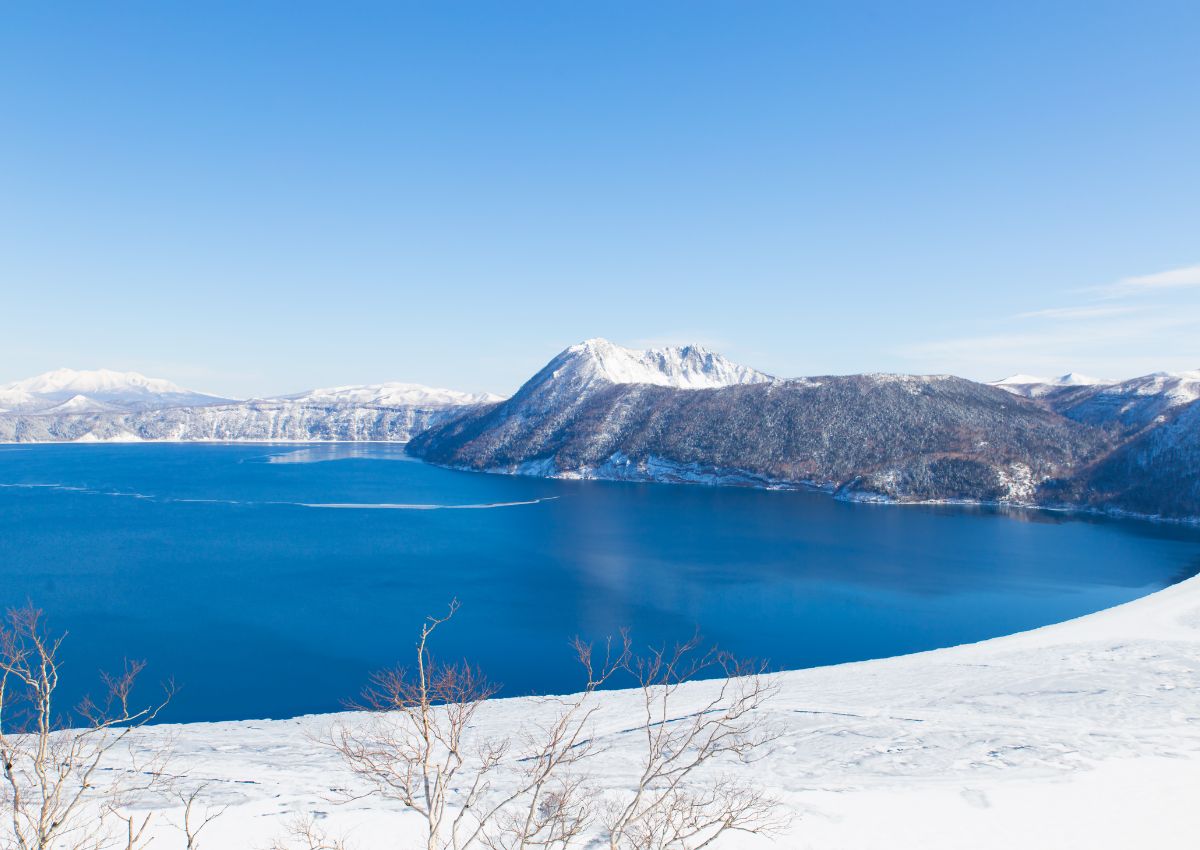 Le lac Mashu en hiver, Hokkaido