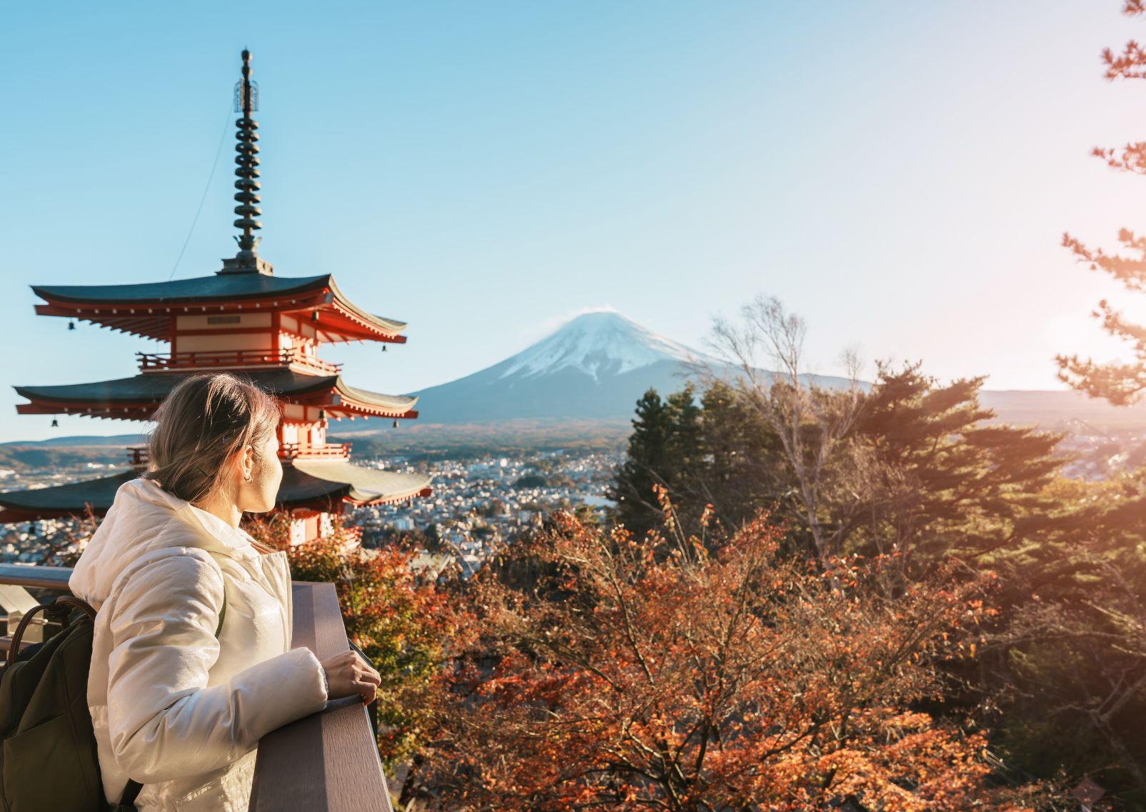 Touristes-devant-le-mont-Fuji