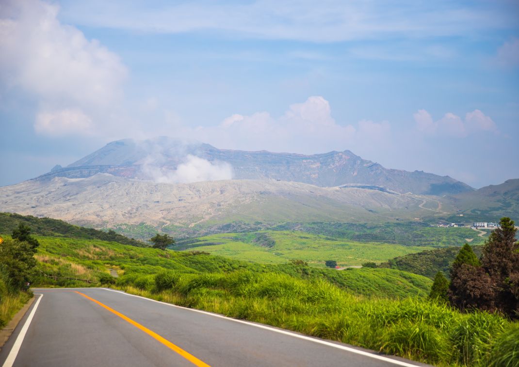 Vue panoramique sur le mont Aso, Kumamoto, Japon