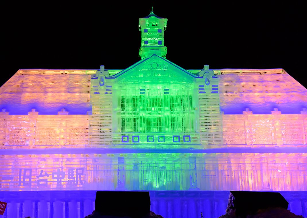 Château de neige au festival de neige de Sapporo, Hokkaido, Japon