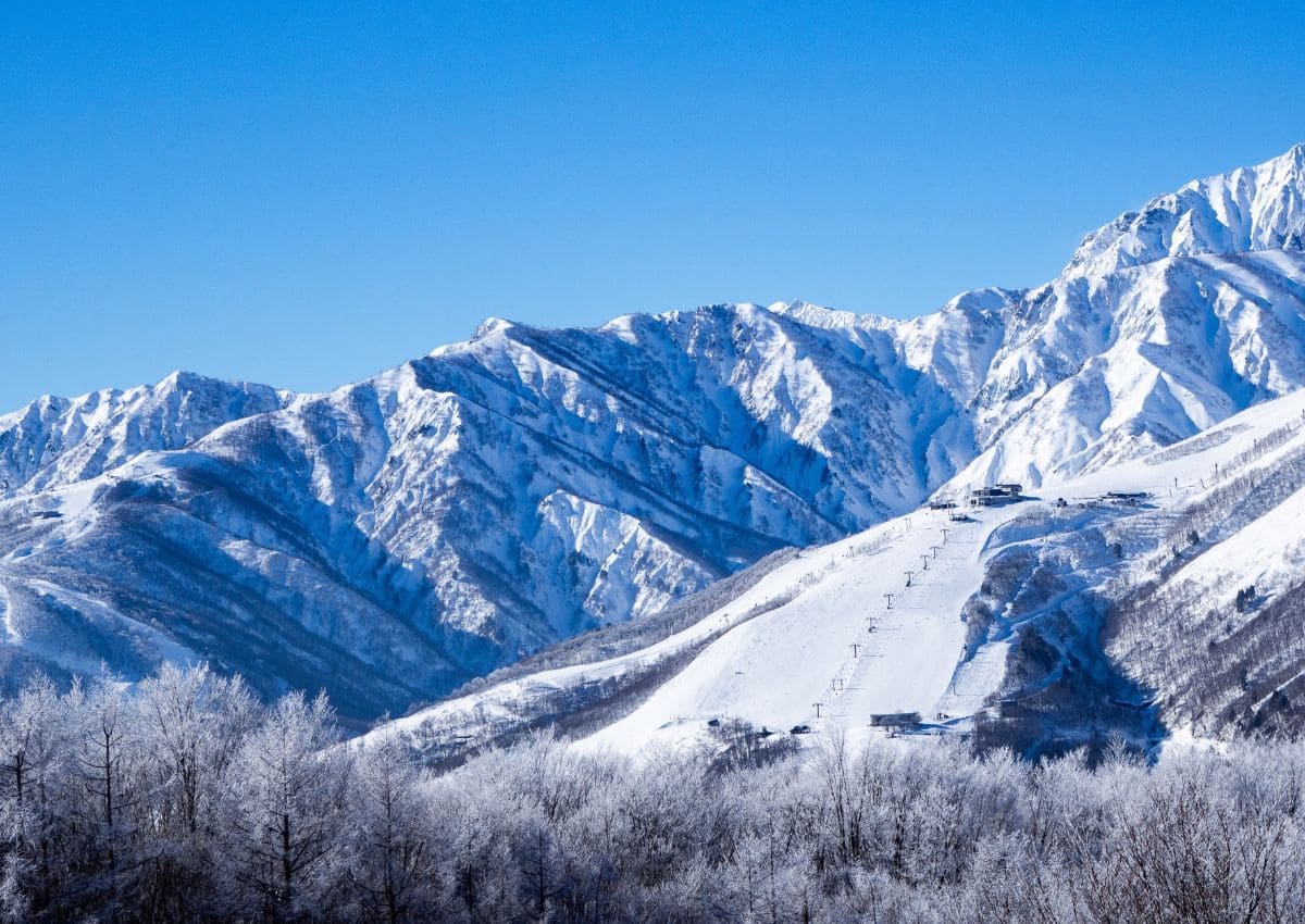 Alpes japonaises enneigées, Nagano, Japon