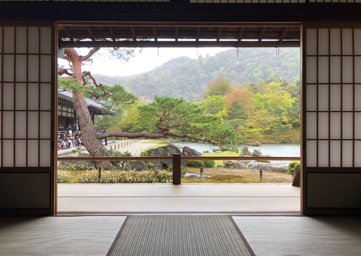 Vue du jardin du temple Tenryu-ji