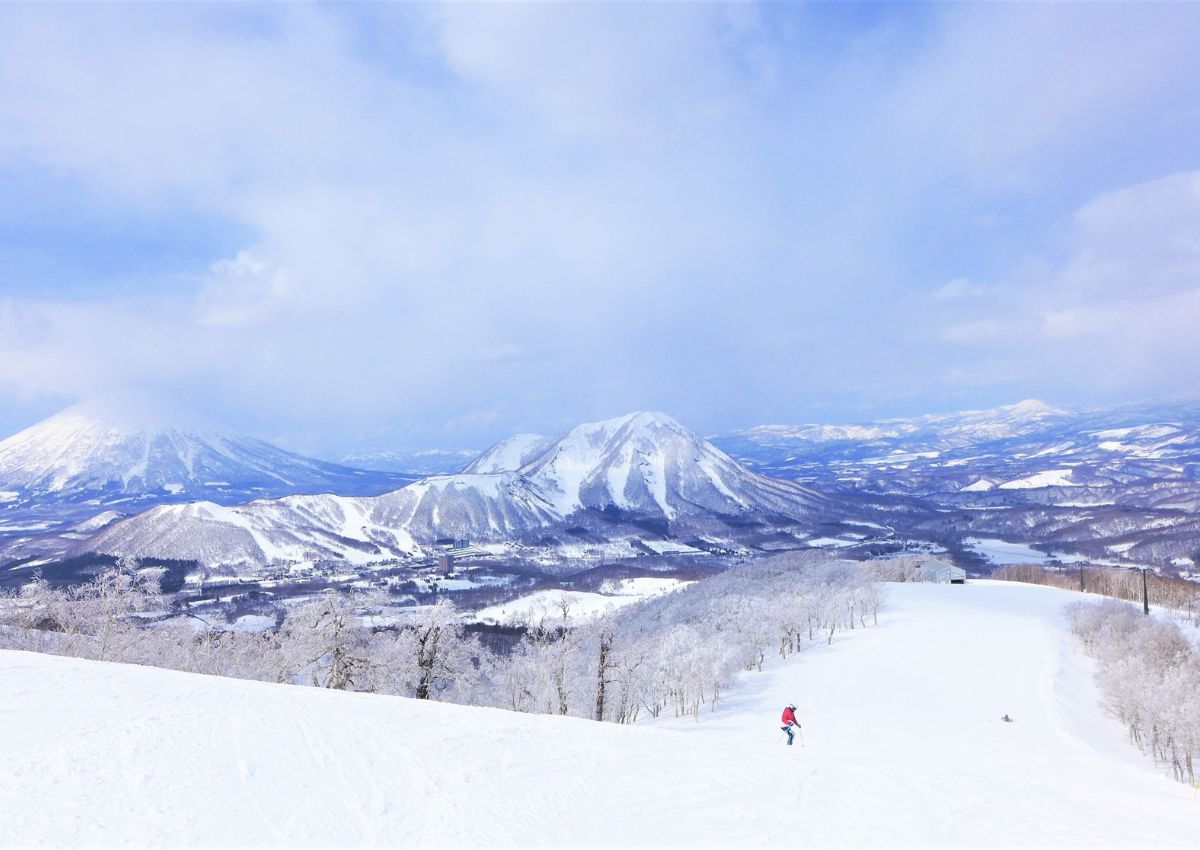 Piste de ski de Rusutsu à Hokkaido, Japon