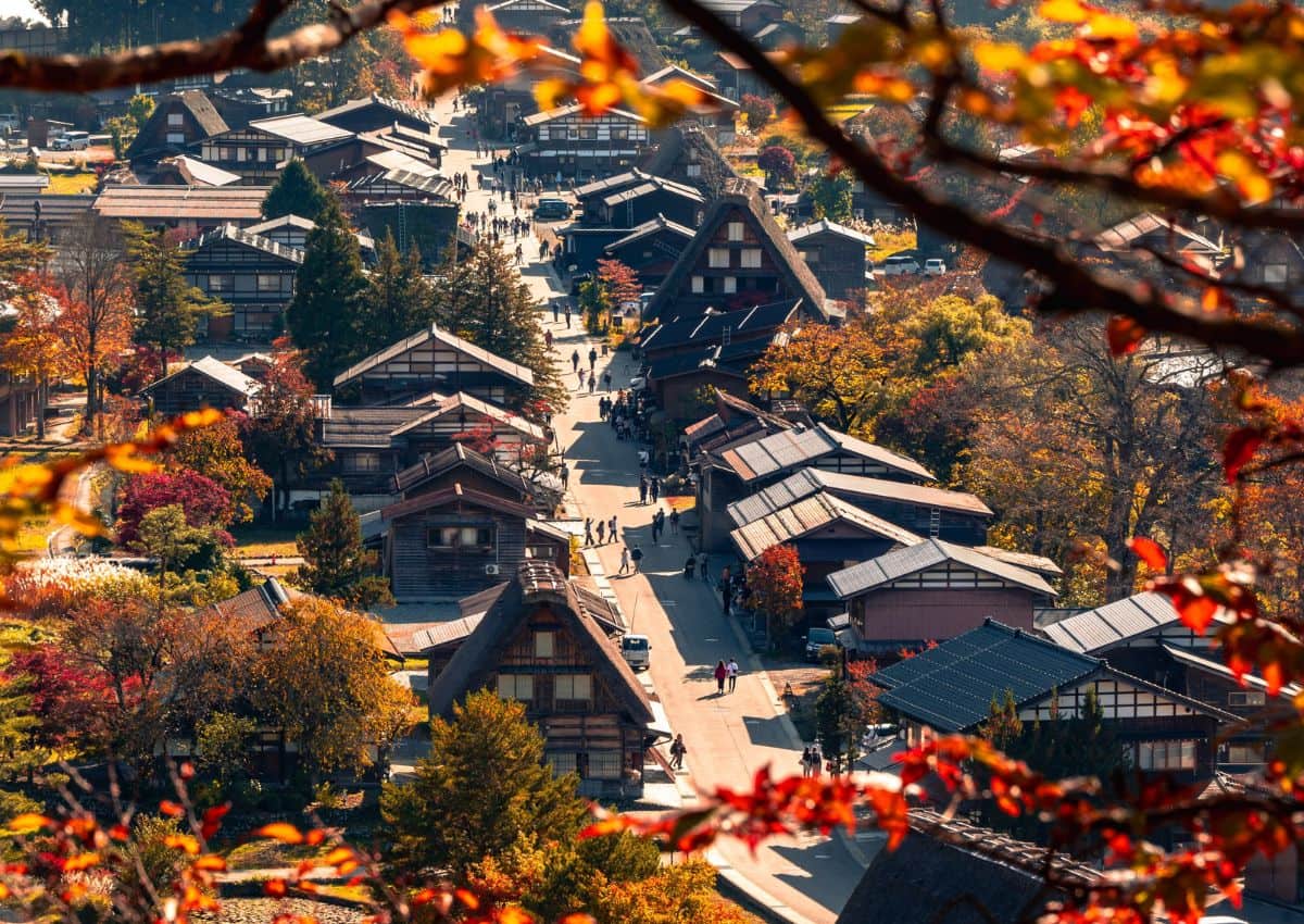 Village de Shirakawa en automne
