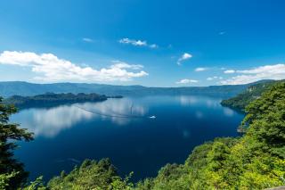 Lac Towada 