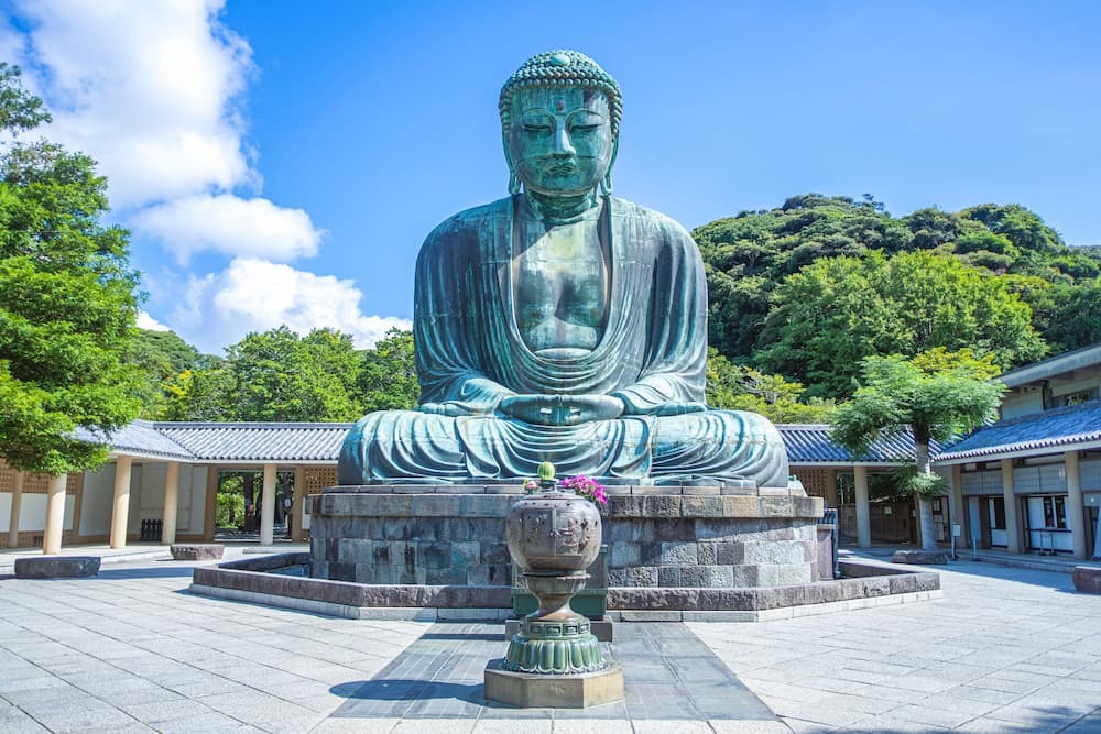 Grand Bouddha, Daibutsu, point de repère à Kamakura, Japon