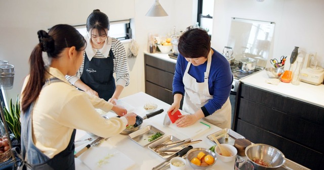Préparation des ingrédients pour la cuisine japonaise