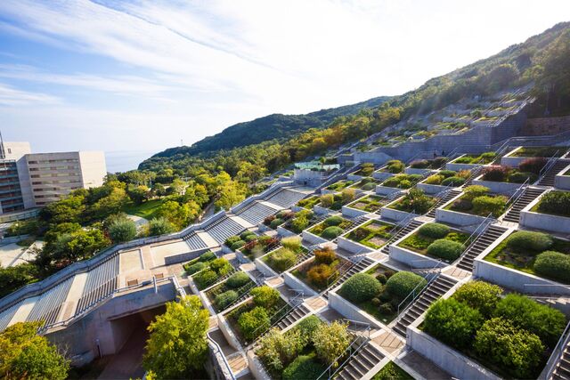 “Jardin des cent paliers” de l’Awaji Yumebutai, Awaji 
