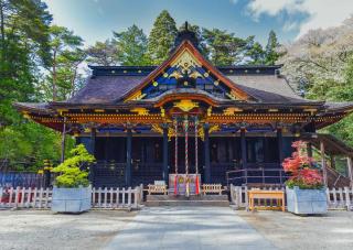 Salle principale du sanctuaire d'Osaki Hachimangu
